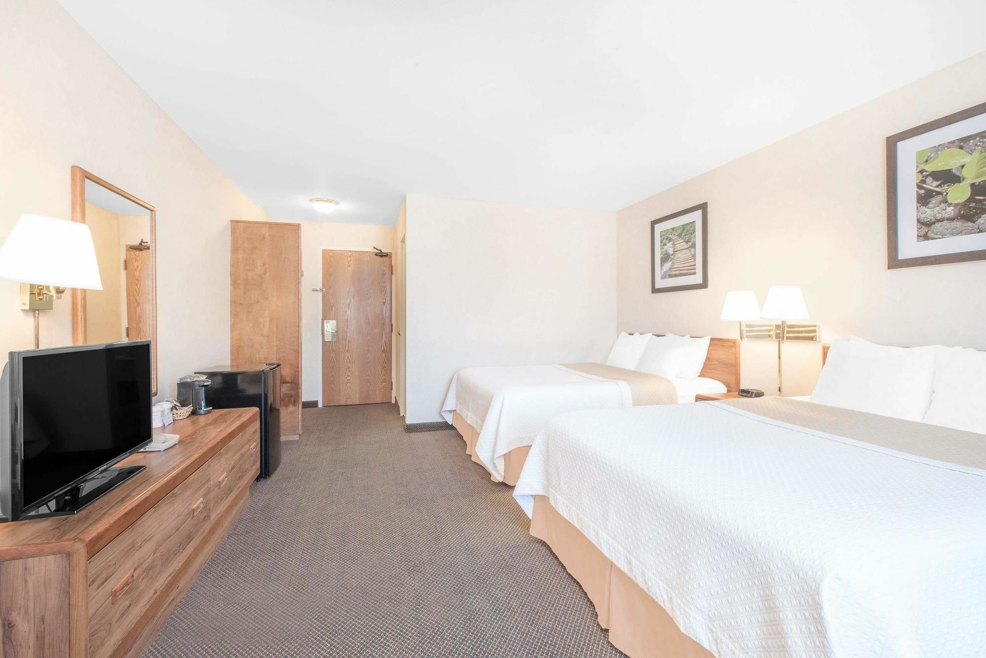 Days Inn By Wyndham West Rapid City Εξωτερικό φωτογραφία