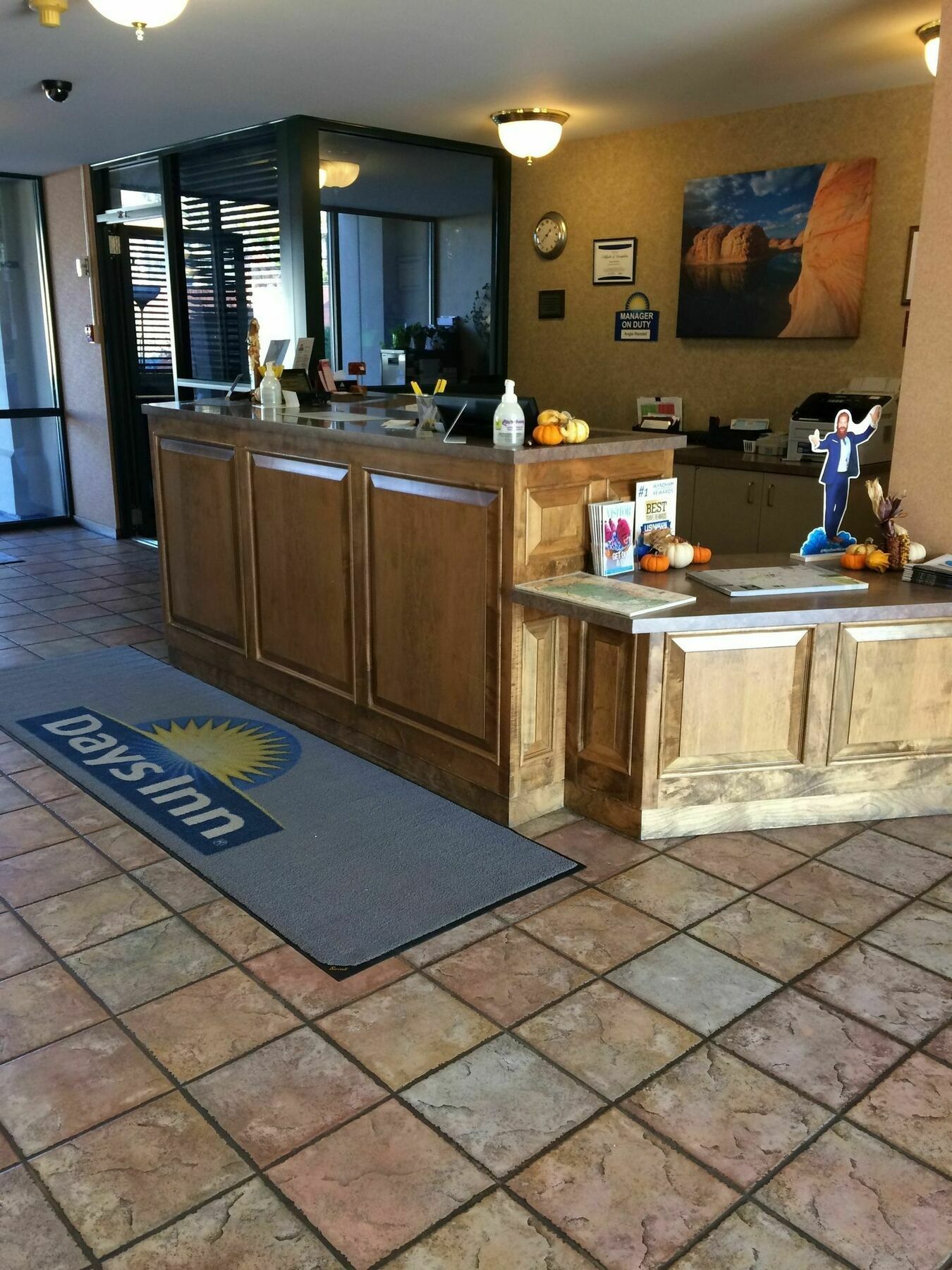 Days Inn By Wyndham West Rapid City Εξωτερικό φωτογραφία